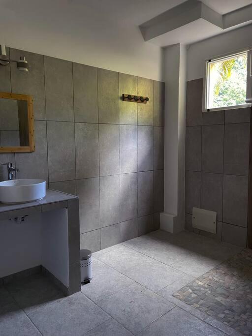 לה קברה Spacieux Appartement A La Villa Montagne מראה חיצוני תמונה