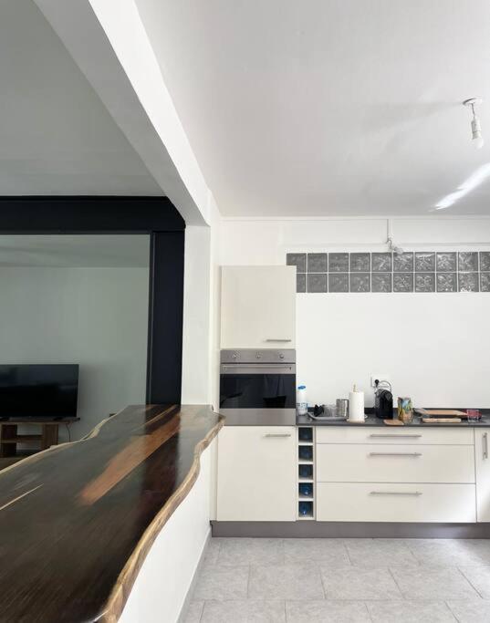 לה קברה Spacieux Appartement A La Villa Montagne מראה חיצוני תמונה