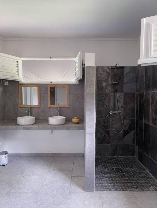 לה קברה Spacieux Appartement A La Villa Montagne מראה חיצוני תמונה