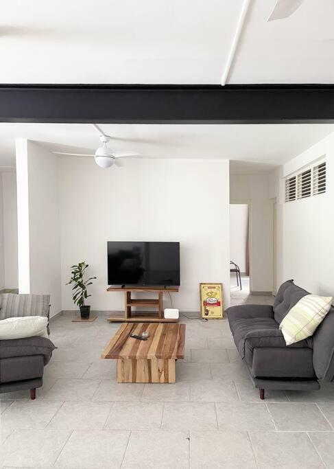 לה קברה Spacieux Appartement A La Villa Montagne מראה חיצוני תמונה